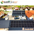 Fournisseurs de panneaux solaires bifaciaux Bluesun paneles solares costo 700w 720w panneau solaire pour l'électricité domestique
    