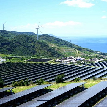 l'énergie solaire représente désormais un tiers de la capacité énergétique mondiale