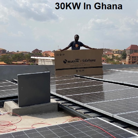 Système solaire Bluesun 30KW au Ghana