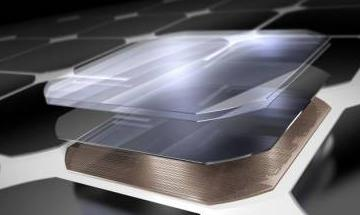 Bluesun a présenté son module de panneau solaire 700W hautement efficace
