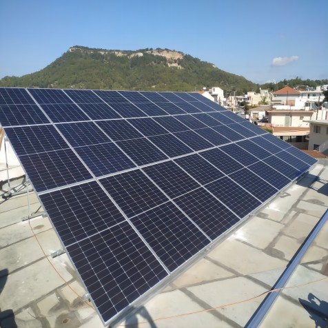 Système solaire Bluesun 17kW en Grèce
